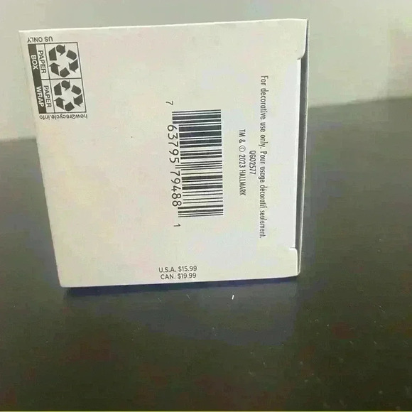 Hallmark 2023 Ornament, “Mom & Me Warm and Cozy Together” Brand New - Picture 3 of 3